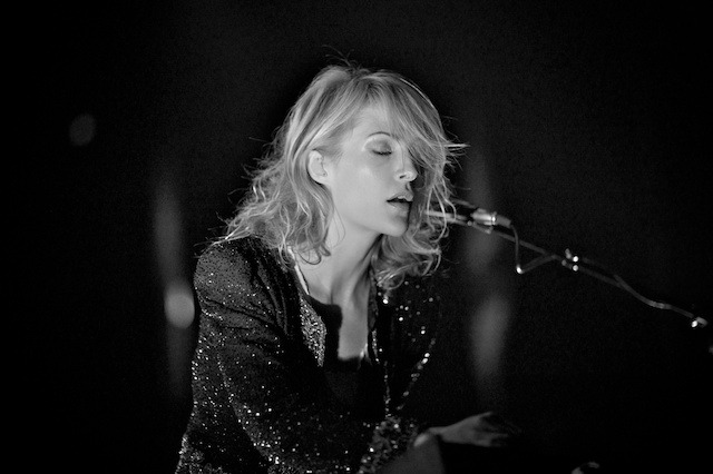 http://www.gregggreenwood.com/wp/wp-content/uploads/2011/09/F1AV67901.jpg