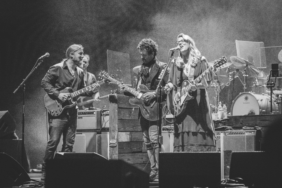 Derek Trucks and Susan Tedeschi with Doyle Bramhall II